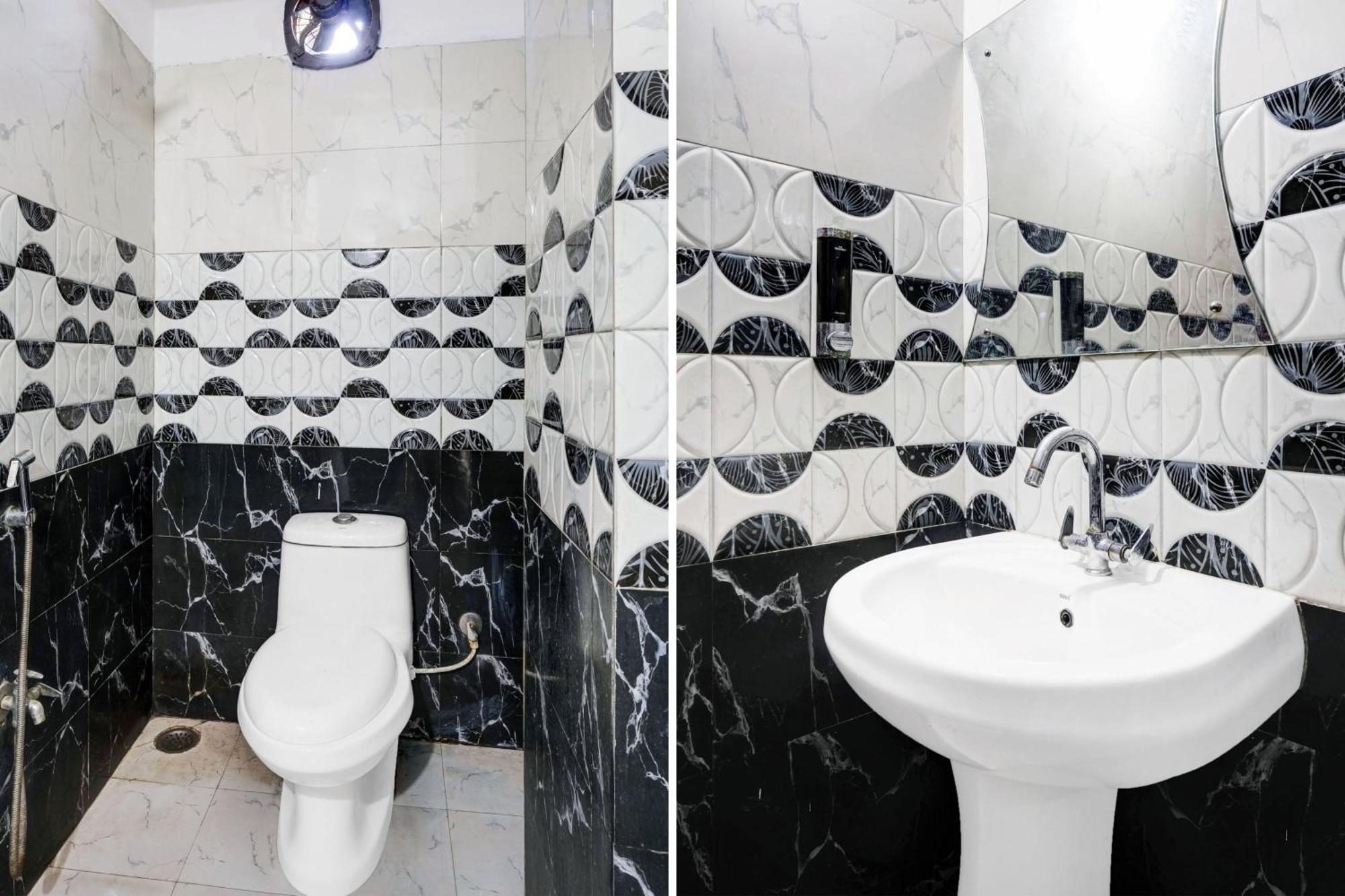 Super Hotel O Noonmati Guwahati Formerly Hotel Sundari Esterno foto