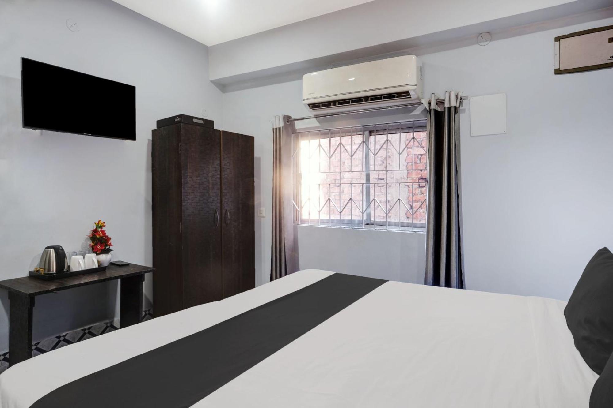 Super Hotel O Noonmati Guwahati Formerly Hotel Sundari Esterno foto
